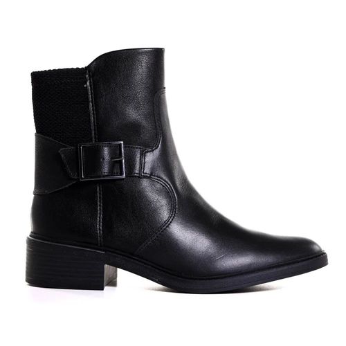 Bota Feminina Cano Médio Comfortflex Preta