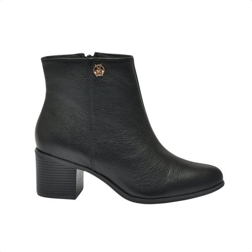Bota Feminina Cano Baixo Via Marte Em Couro Preta
