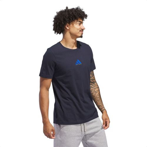 Camiseta Masculina Adidas Codes Photoreal Preta Com Detalhes Em Azul